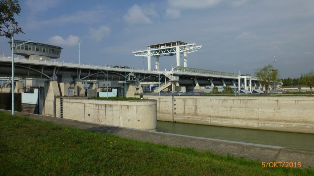 20151005_kraftwerk_freudenau_01